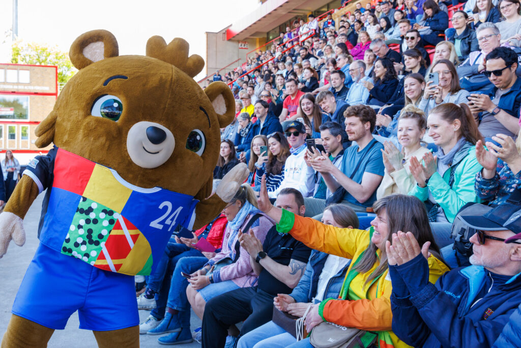 Volunteer-Kickoff für die UEFA Euro 2024 mit Maskottchen Albärt (Foto/©: Ole Heinrich / DSEE/Bundesfoto)