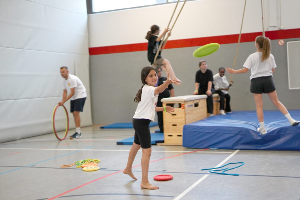 Die Initiative SPORT VERNETZT Mainz möchte mit niederschwelligen Sportangeboten Mädchen frühzeitig und langfristig für Sport begeistern. (Foto/©: SPORT VERNETZT Rheinland-Pfalz)