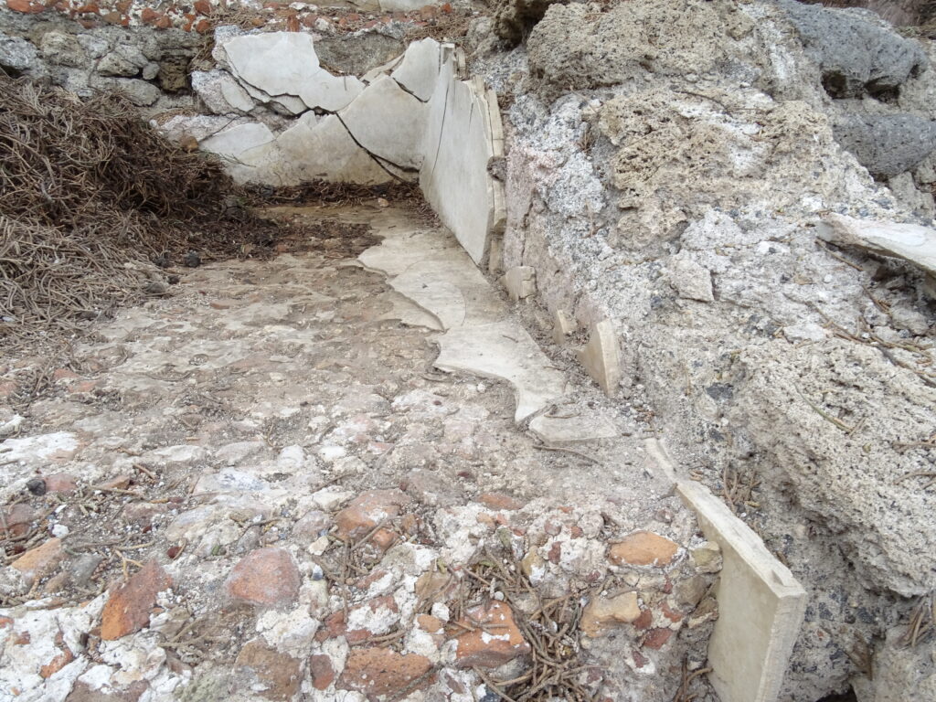 Becken der ältesten öffentlichen Badeanlagen Pompejis aus der Zeit 130 vor Christus (Foto/©: Cees Passchier)